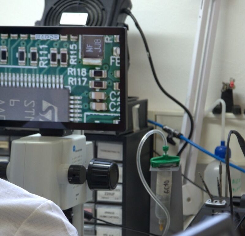 validación de producto electrónico en laboratorio antes de su fabricación